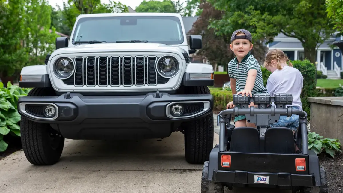 NEw Ford, Merchandise General Motors reap millions off brand-related merchandise _Jeep ball caps_