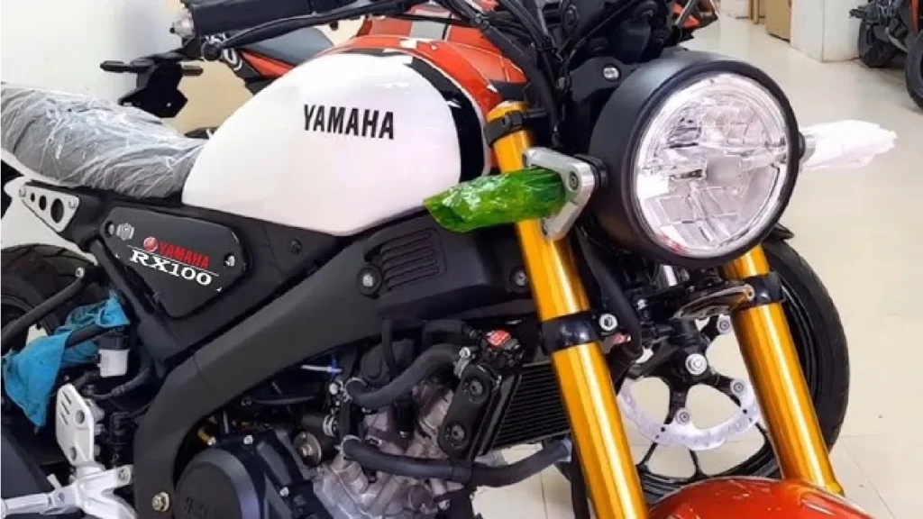 Yamaha RX 100 98cc: ग्रैंड एंट्री - स्टाइल और स्पीड का बेजोड़ कॉम्बो