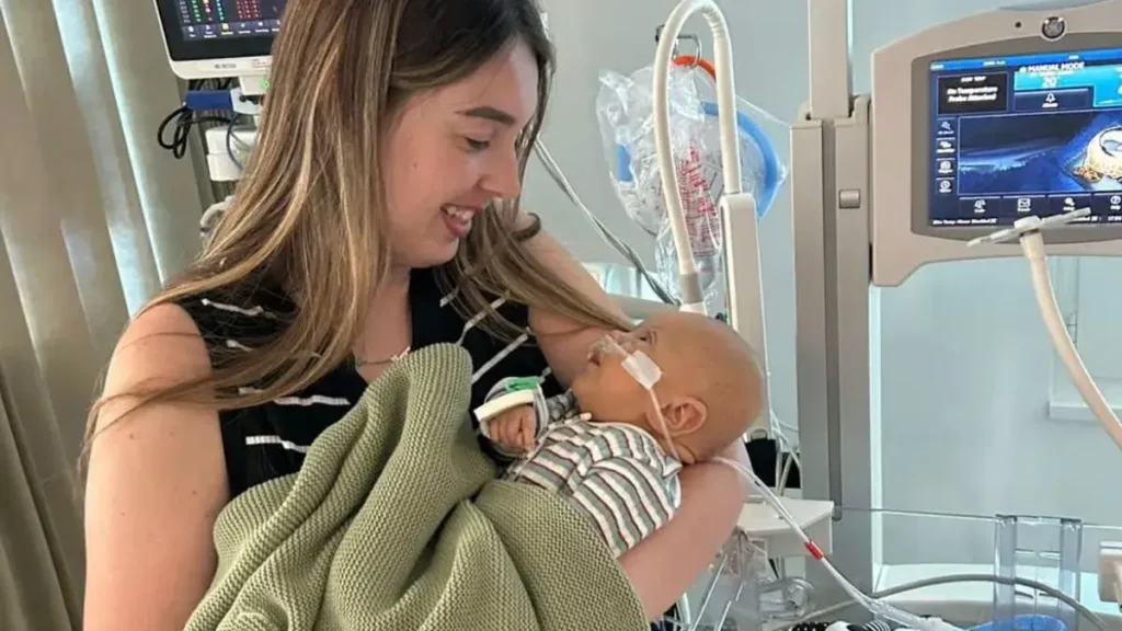 Born Weighing Just 2 Lbs., Baby Finally Goes Home After 5 Months in the NICU Born Weighing Just 2 Lbs., Baby Finally Goes Home After 5 Months in the NICU