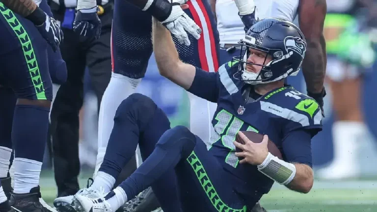Sam Darnold’s Painful Night After Seahawks Opener Injury