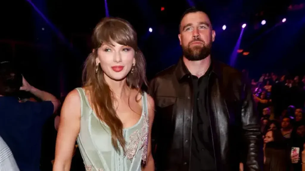 Taylor Swift and Travis Kelce Step Out in Sleek Coordinated Looks for N.Y.C. Dinner Date on His Birthday Taylor Swift and Travis Kelce Step Out in Sleek Coordinated Looks for N.Y.C. Dinner Date on His Birthday